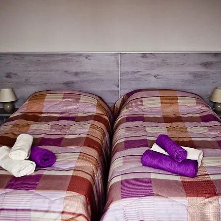 Emy Bed & Breakfast *